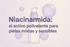 Ilustración con un sérum de Markosmetics y burbujas lilas, destacando el título Niacinamida: el activo polivalente para pieles mixtas y sensibles.